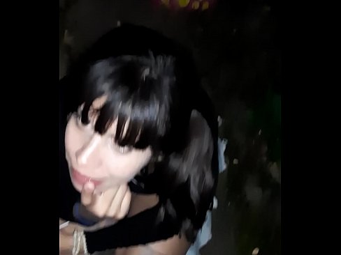 ❤️ На улица отечен пенис во замена за бонбони ❤ Анално видео кај нас ﹏